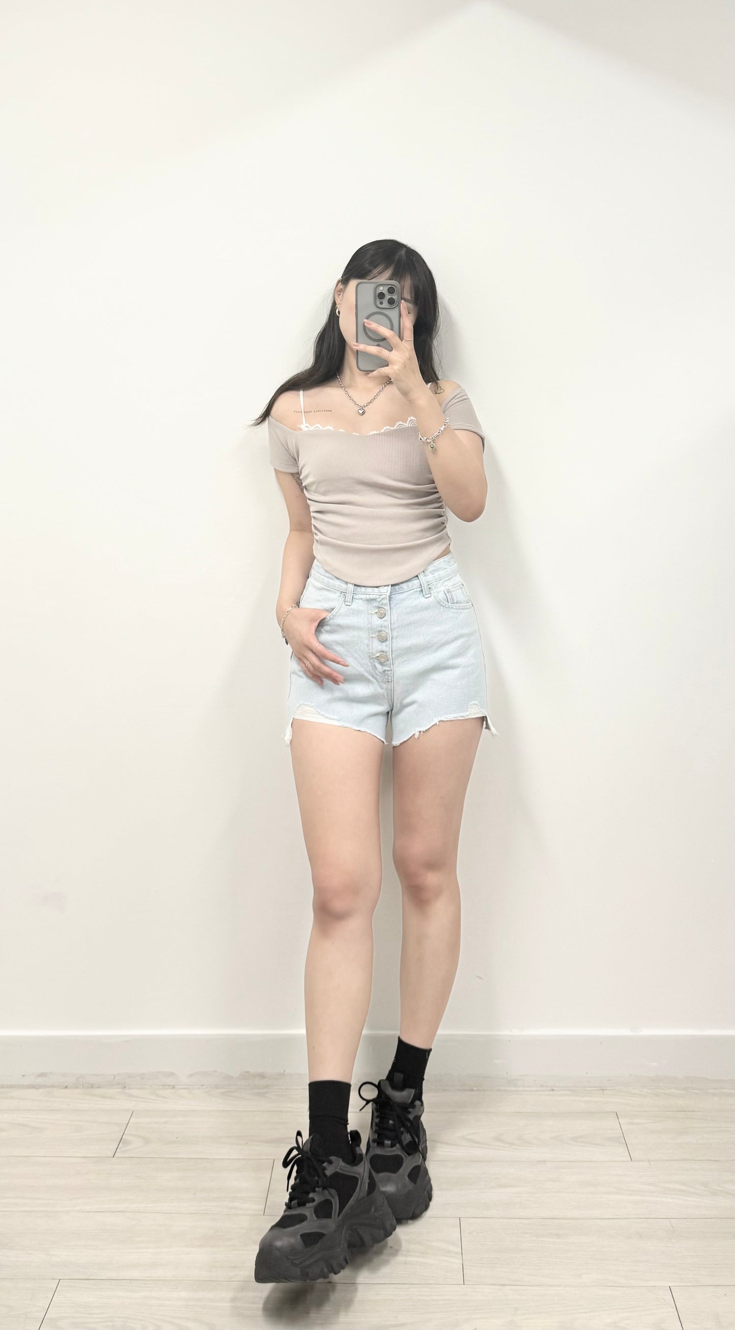 S802 4扣高腰流蘇短褲