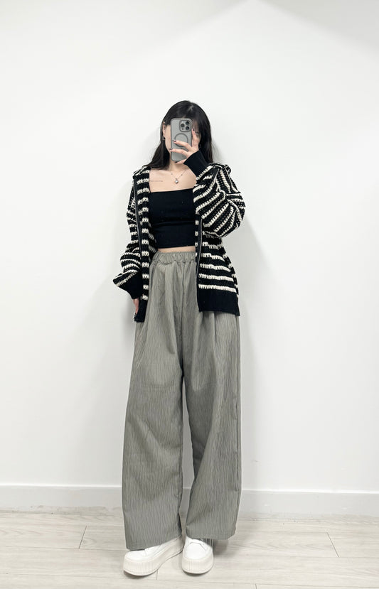 S769 暗直線圖案橡筋腰闊腳褲